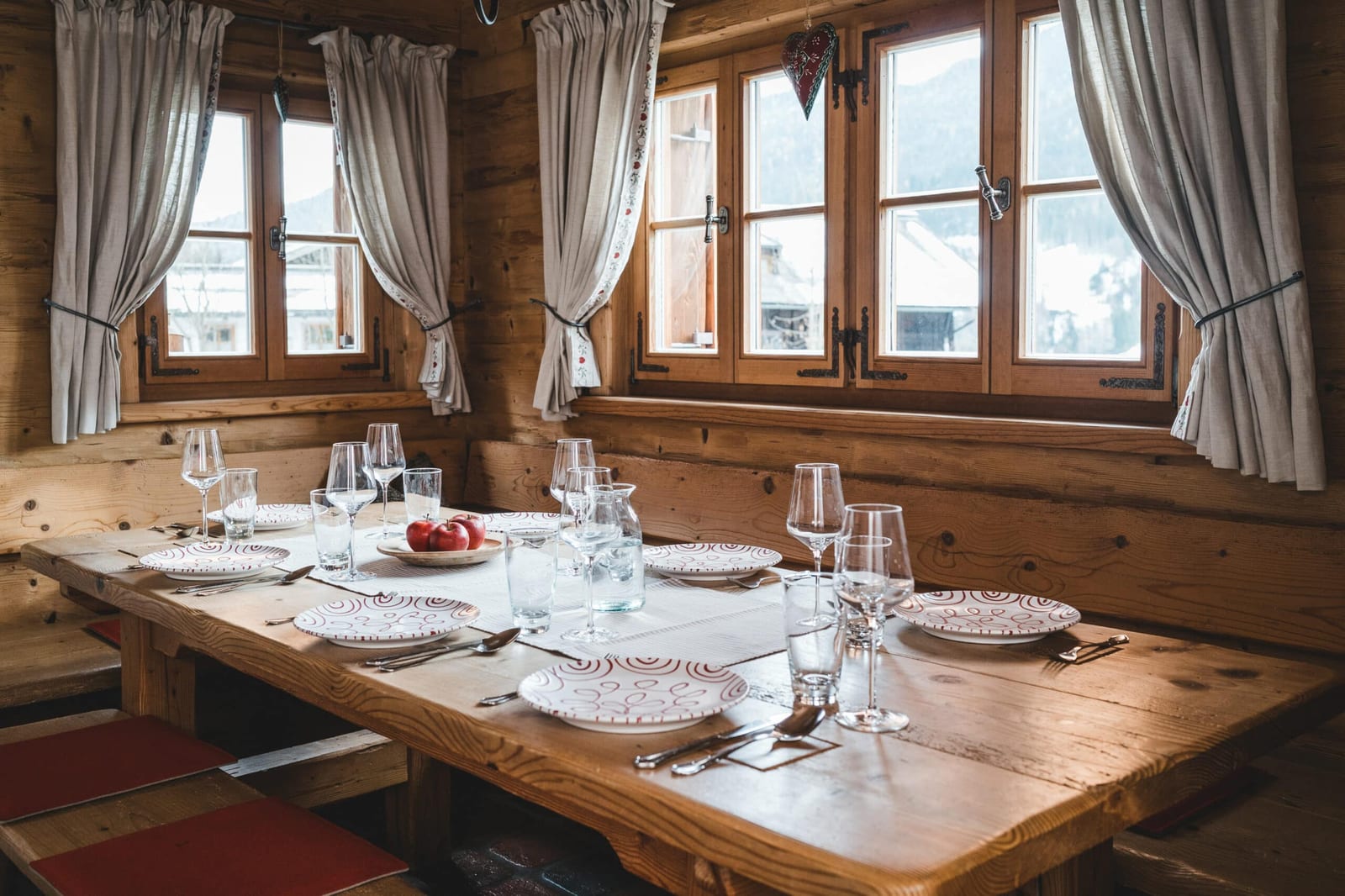 Detail mit alpiner Tradition im Herzbluat-Chalet