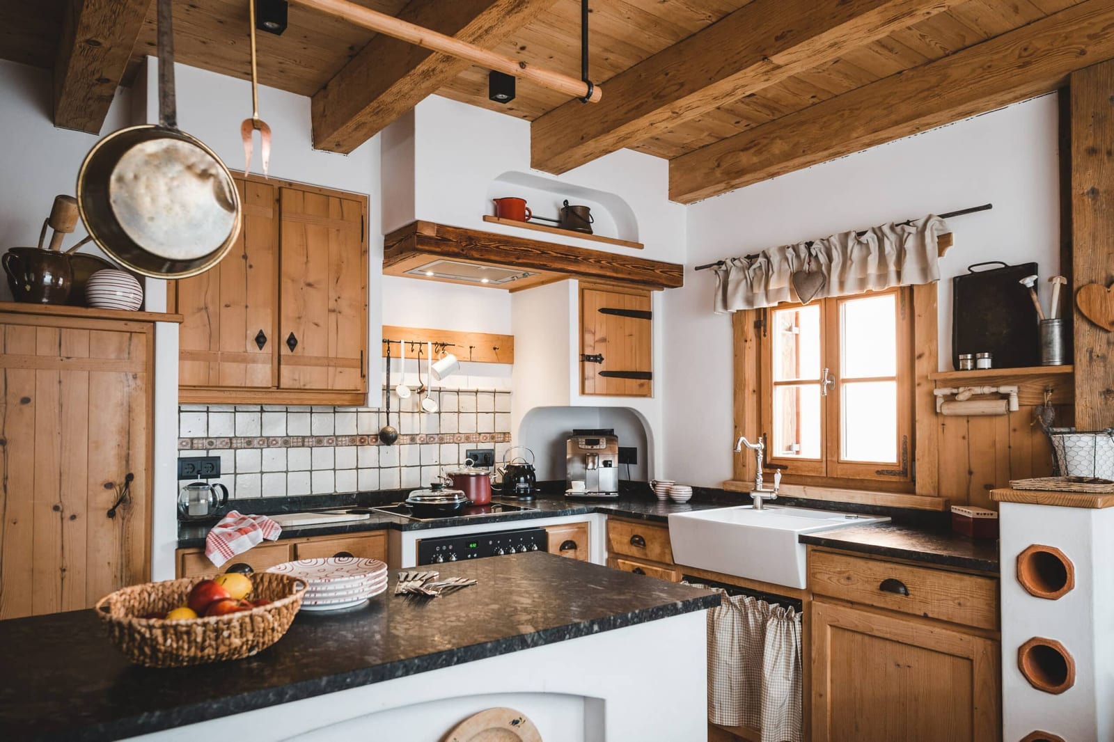 Eigene Finnische Sauna mit Ruhebereich im Herzbluat-Chalet