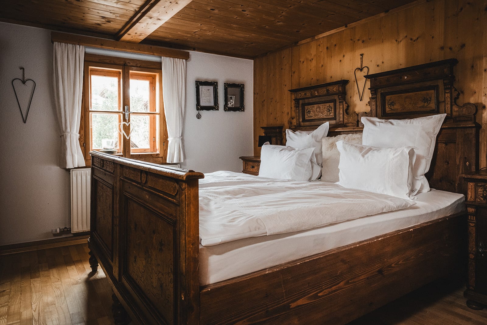 Doppelzimmer Vergissmeinnicht im ländlichen Stil am Bauernhof im Pongau